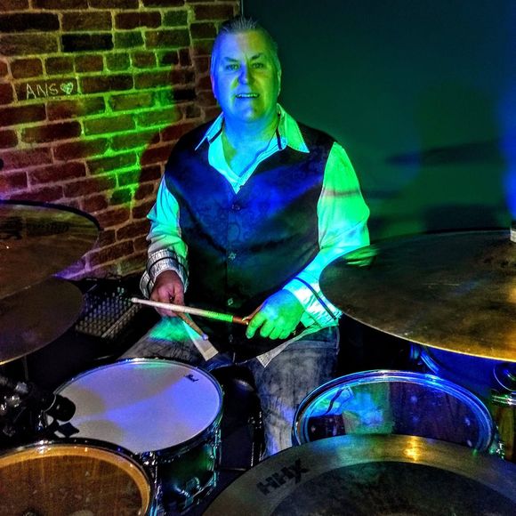 Meet your Posher, Fred - Picture 13 of 13